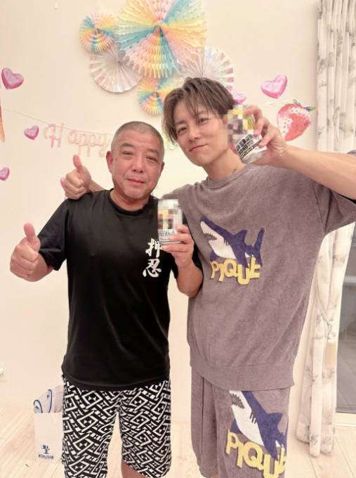 「泣いて喜んでくれた」辻希美、実父＆杉浦太陽の“父の日”2SHOT公開「いつも本当にありがとう」 - エキサイトニュース