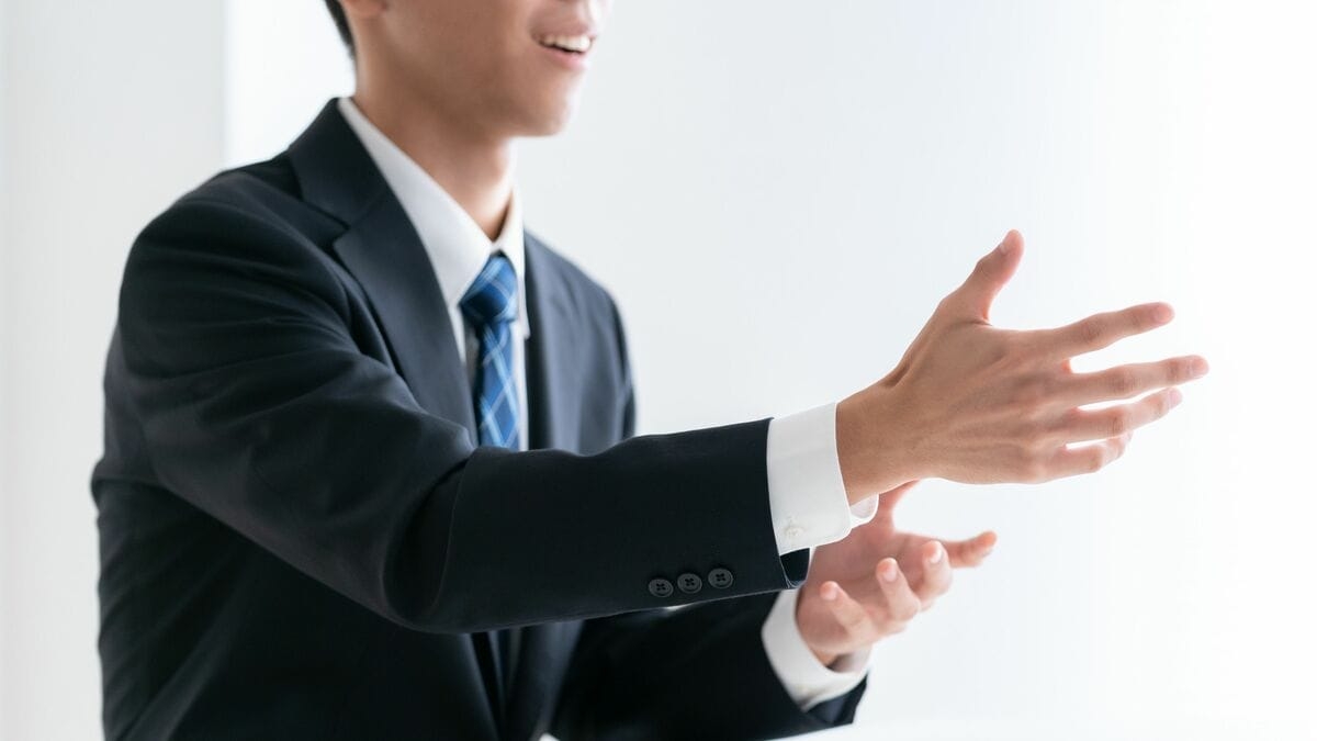 相手のパートナーを｢旦那さん｣｢奥さん｣と呼んでいいのか…会話のプロが提案する万能な