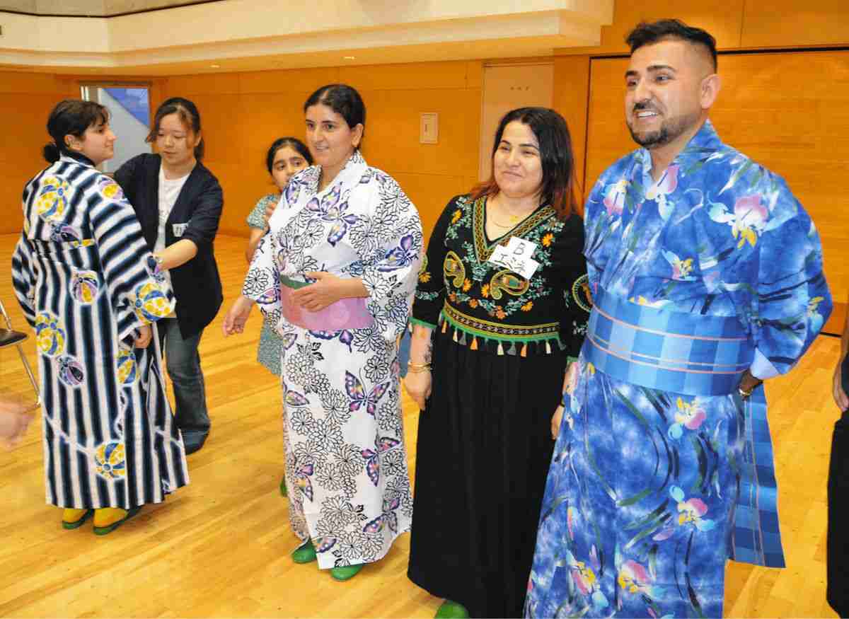 クルド人と共生へ学生交流　熊谷の立正大でセミナー　悩み相談や民族衣装紹介：東京新聞デジタル