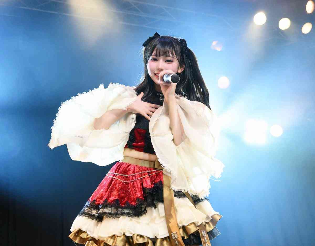 新人アイドル　デビュー4日で過去の“下着カラオケ動画”拡散で謝罪、活動継続宣言も波紋を呼んだ“ザワつく反省文”の中身
