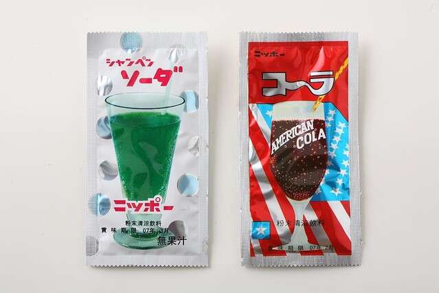 いろんな駄菓子を眺めながら、あーだこーだ言うだけのトピ