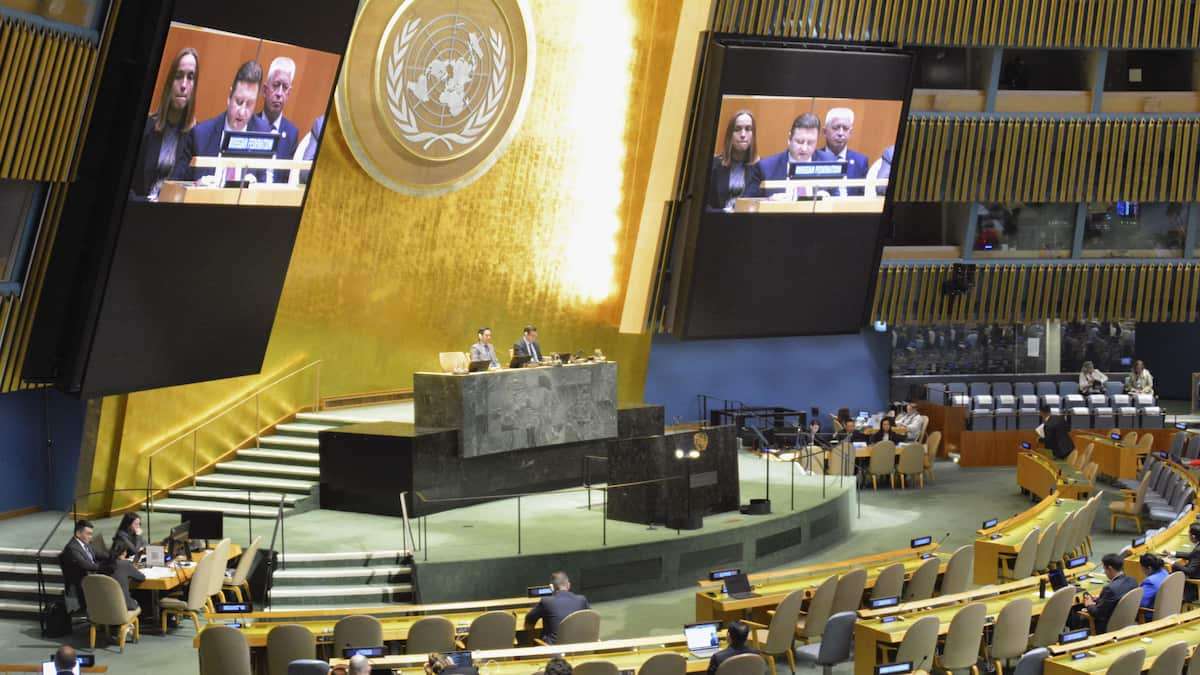 中国が国連で連日の日本批判展開「再軍備と核保有諦めろ」　露と北朝鮮も同調、日本は反論 - 産経ニュース