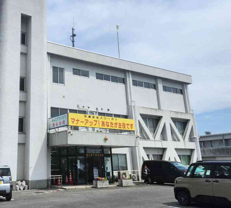 栃木強殺　被害者宅、繰り返し標的に?　不審車は別集団の可能性（毎日新聞） - Yahoo!ニュース