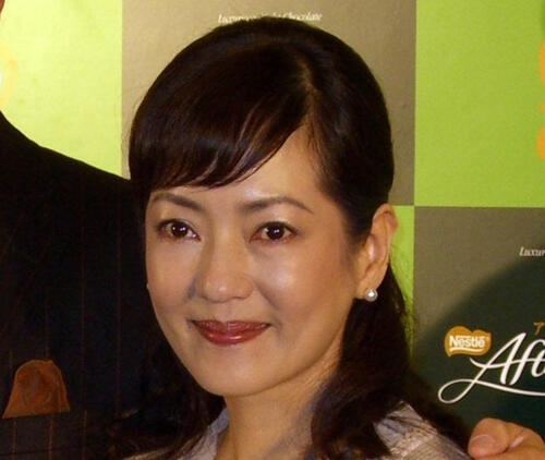 五十嵐淳子さんが亡くなる約１カ月前に撮影された写真あった…夫中村雅俊と同郷の自民議員と３Ｓ - おくやみ : 日刊スポーツ