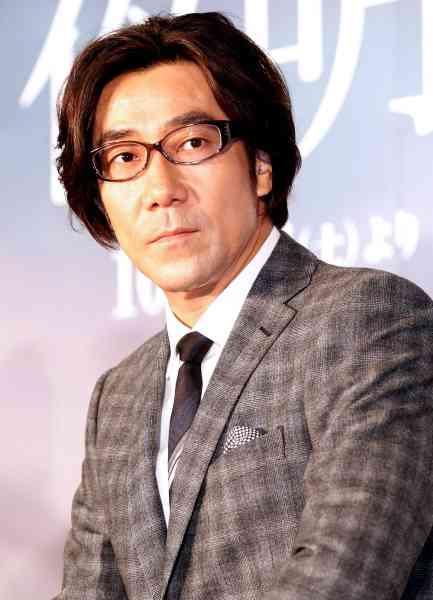 親の子育て批判にブチギレ反論の岸谷蘭丸に同情集まるも…問われる都知事の夢と資質 - ライブドアニュース