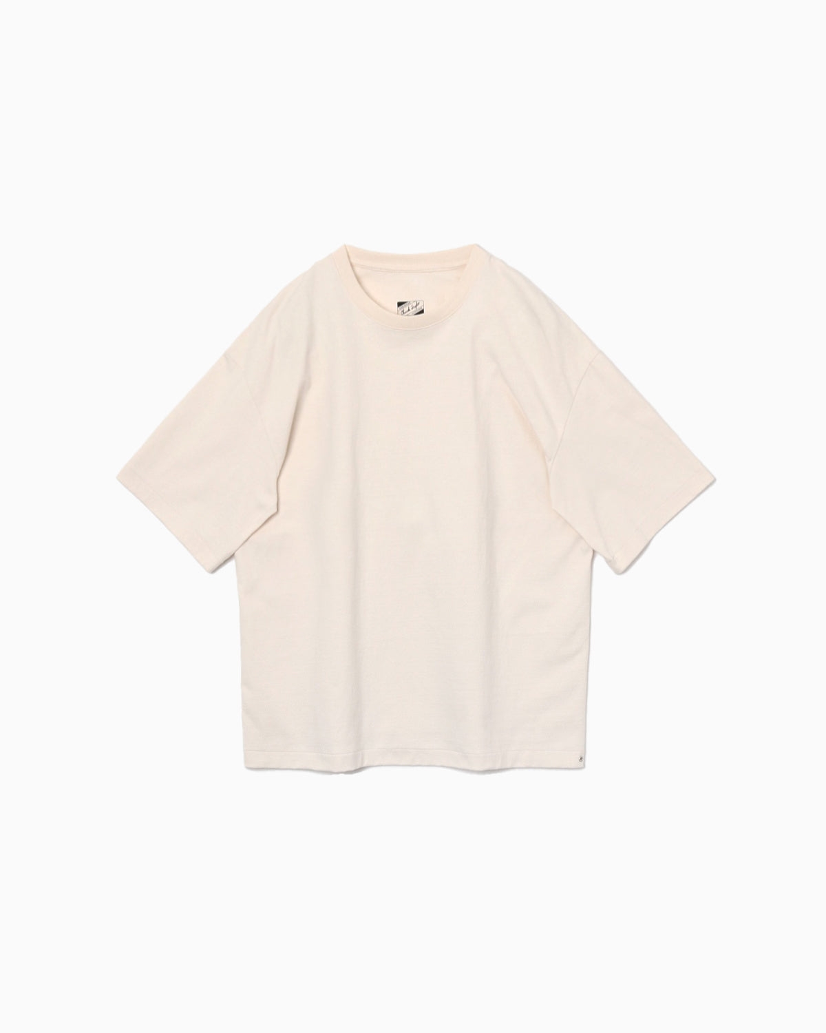 T-SHIRT(ナチュラル)– コンバース オンライン ショップ | CONVERSE ONLINE SHOP