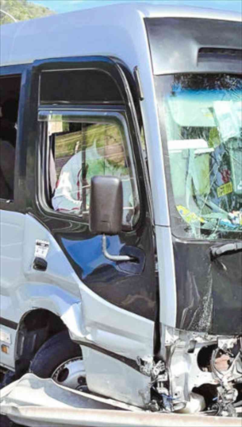 ＜独自＞【磐越道バス事故】「あまりに異常な運転」通報者証言　猛スピード、逸脱し続け |47NEWS（よんななニュース）