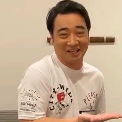 〈元ジャンポケ斉藤・不同意性交〉「斉藤さんは無罪です」と弁護側、ロケバス内でキスって…過去2度の不倫、デビュー前も浮気疑惑「ワンワン泣かれました」（集英社オンライン） - Yahoo!ニュース
