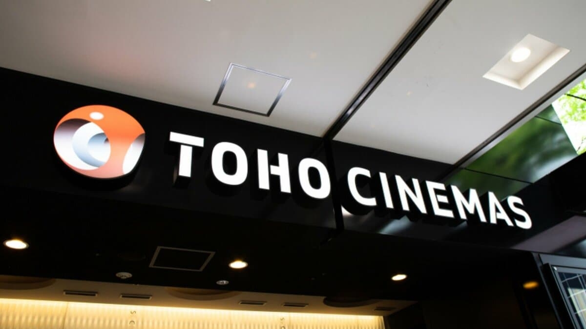 「え、ダメなの!?」映画館にスタバを持ち込もうとしたら注意された…“ほぼ一体化”店舗で続出する「勘違いトラップ」に共感殺到、運営会社の見解は？ | 集英社オンライン | ニュースを本気で噛み砕け