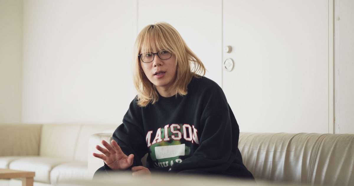 「サーファーはスキーヤーに嫉妬しない」どうしても他人を羨んでしまうのか【岸谷蘭丸×桝本壮志⑤】 | GOETHE
