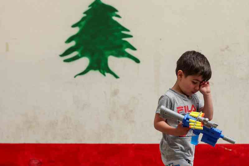 イスラエルとヒズボラ、停戦延長合意後も戦闘継続　レバノン死者数3000人弱に（ロイター） - Yahoo!ニュース