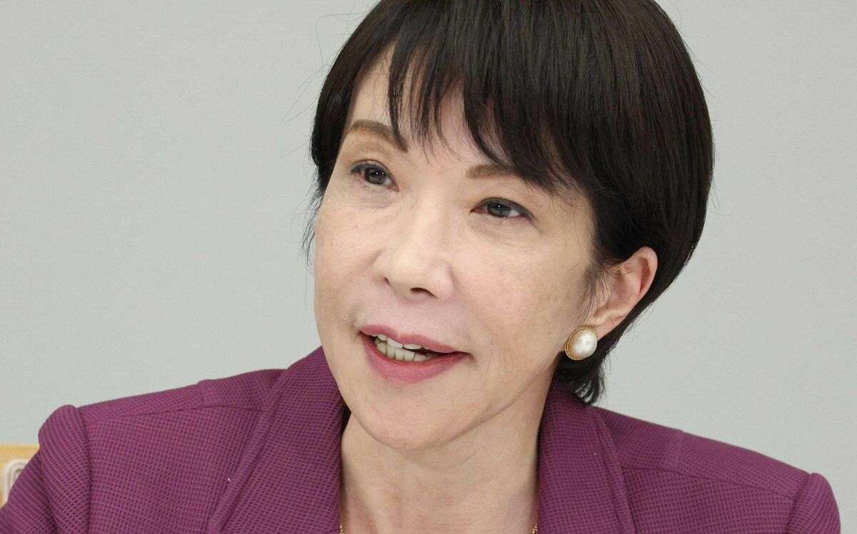 【高市早苗首相に4000万円寄附】謎の宗教神殿、「さなえまんじゅう」に「サナ活ランチ」、大物右翼の影…女性実業家を直撃した！ | 週刊文春