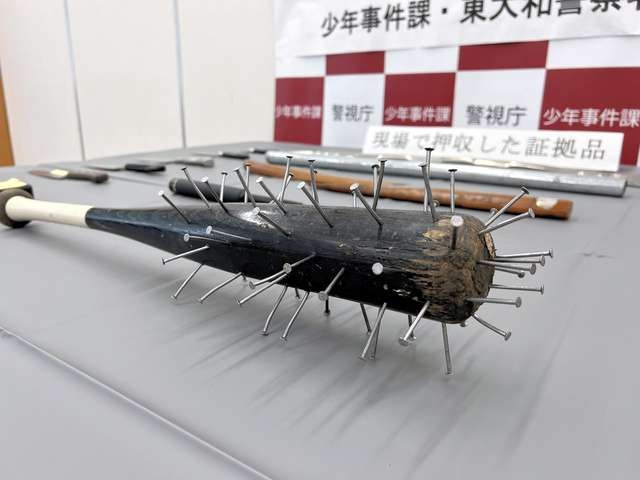 東京・福生市の〝ハンマー男〟を逮捕　動機の高校生「騒音トラブル」に同情論も厳罰必至