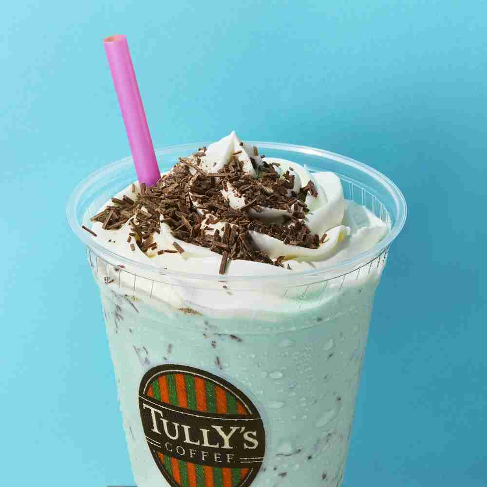 【タリーズ史上初】アイスクリームがモチーフの新ドリンク「チョコミントシェイク」「クッキー&クリームシェイク」 | 食品産業新聞社ニュースWEB