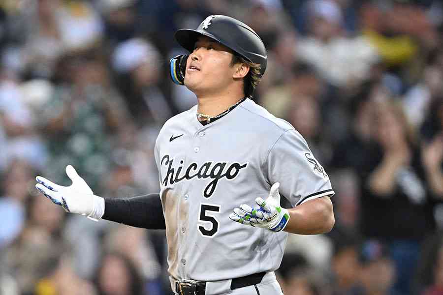 村上宗隆、メジャー単独トップ13号　敵地騒然の豪快3ラン…ジャッジら“置き去り”、年間65HRペース