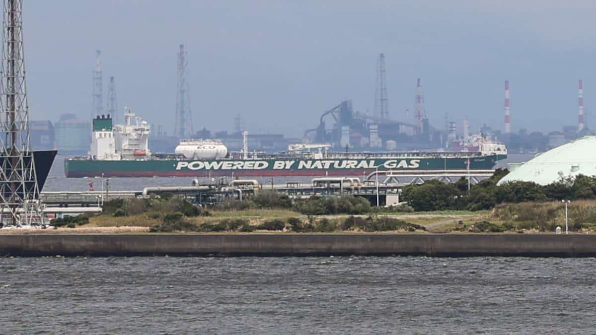 千葉・袖ケ浦の出光興産施設にロシア産原油を載せたタンカーが到着　太陽石油に続き購入 - 産経ニュース