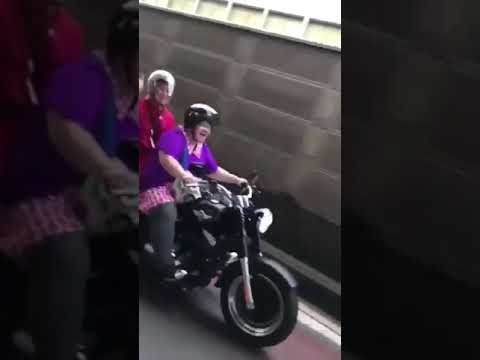 メイプル超合金 安藤なつ カズレーザー バイク走行！