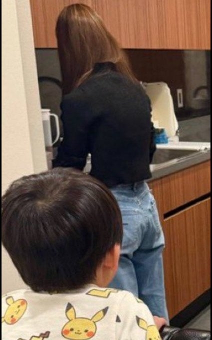 「全裸女体タワー」騒動の坂井秀人、AI生成主張から一転「やったこと認めます」と謝罪