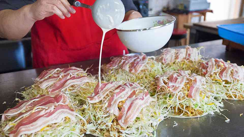 広島のお好み焼きと大阪のお好み焼きどちらが好き？