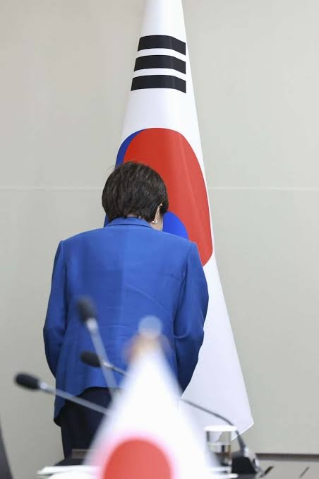 陸上自衛隊が公開した“新ロゴ”に「殺意丸出し」「禍々しくて気持ち悪い」批判殺到、衝撃の“ドクロ”デザイン