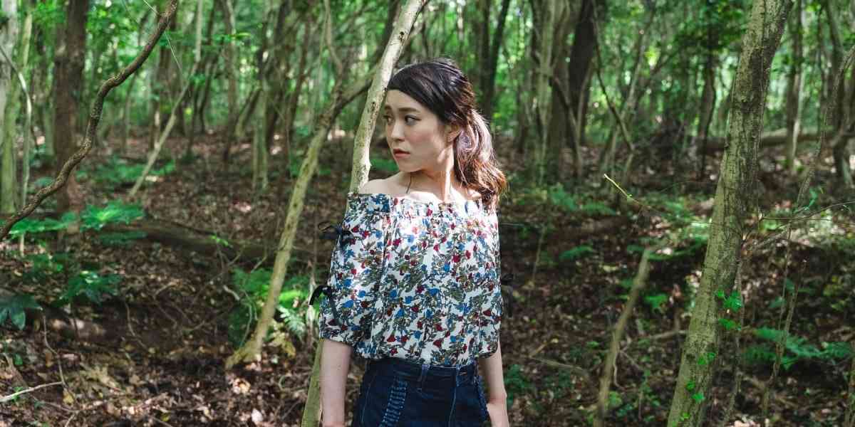 「山で置き去りにされた」 女性たちの告白がSNSで続出…置いて行った男性は罪に問われるのか？ - 弁護士ドットコム