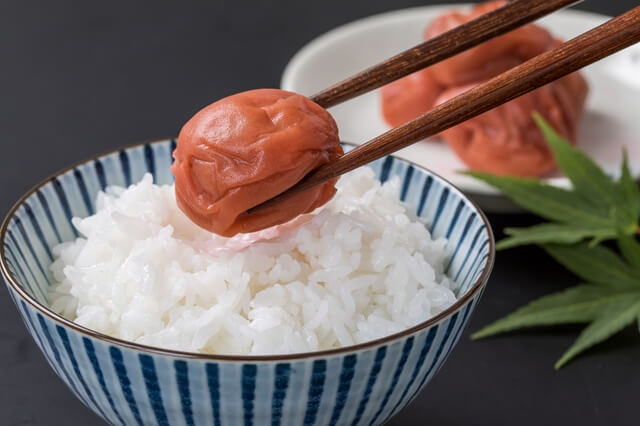 酸っぱ辛い食べ物が好き