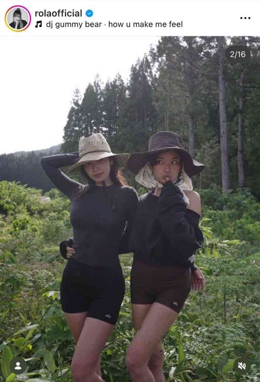 「なんだこのお洒落田植え！」ローラ、”腹チラ”短パン姿の農作業にネット驚き 「見たことない」「日本人より日本人してる」