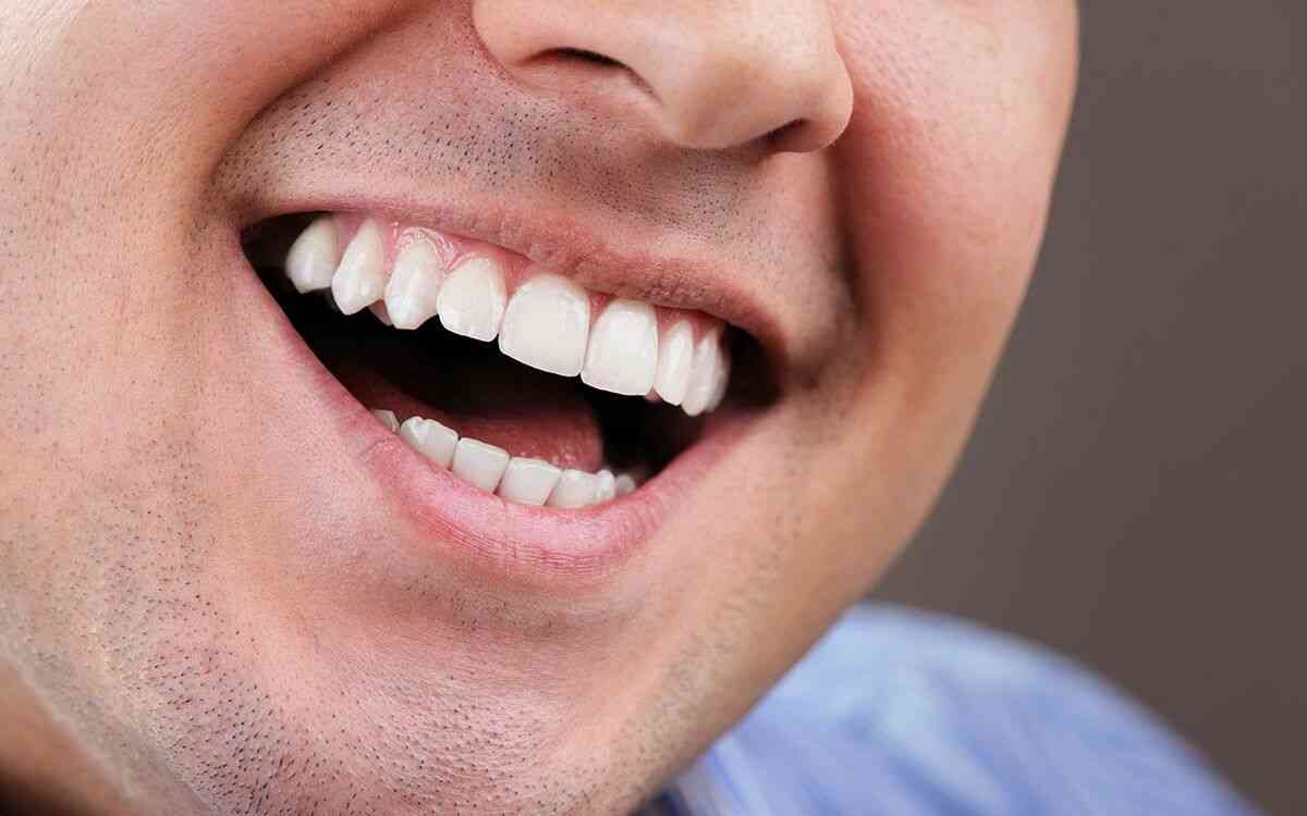 「言うことをきかなければ、おまえの弟や妹にやらせるぞ」服を脱がされ、下半身を舐めさせられただけじゃない…性暴力のすえ“ナゾの体調不良”に陥った男性の悲劇（平成18年の事件） | 文春オンライン