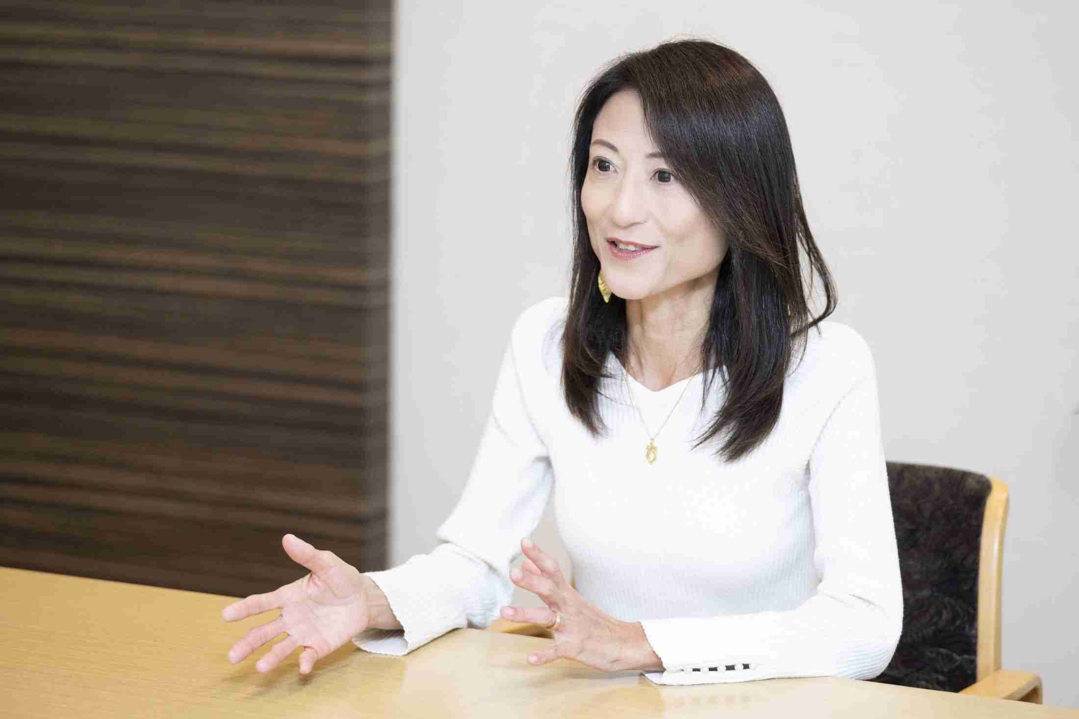 「入籍前に貯金を全額、彼に渡しちゃった」“詐欺師の元夫”から借金3億円超を背負わされた元TBSアナ・木村郁美（53）が語る、入籍直後に始まった“異変の数々”（文春オンライン） - Yahoo!ニュース