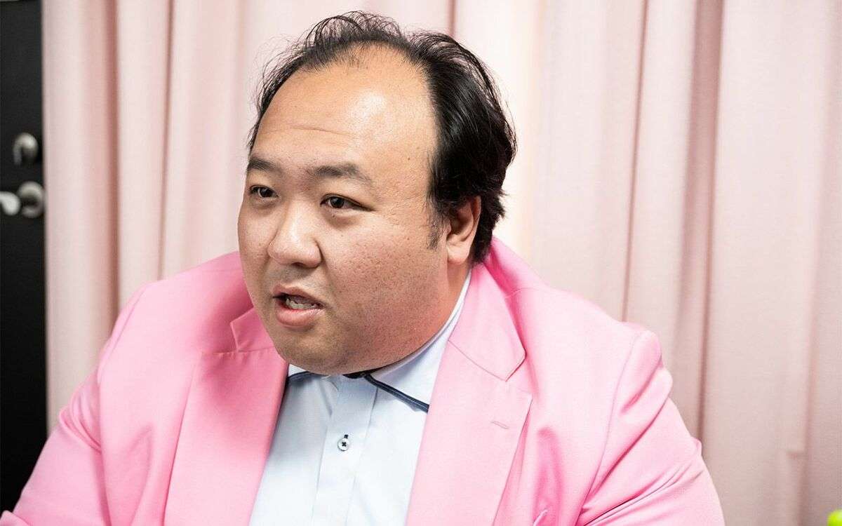 「まずは160キロまで痩せたい」多い時は1日12食…体重約200キロの芸人『ママタルト大鶴肥満（34）』がようやくダイエットを決意した「深いワケ」 | 文春オンライン