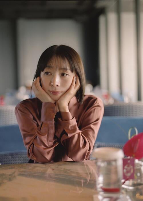 45歳酒井若菜、13年ぶり写真集発売決定　飾ることのない“今”映す先行カットで白下着姿も - 芸能 : 日刊スポーツ