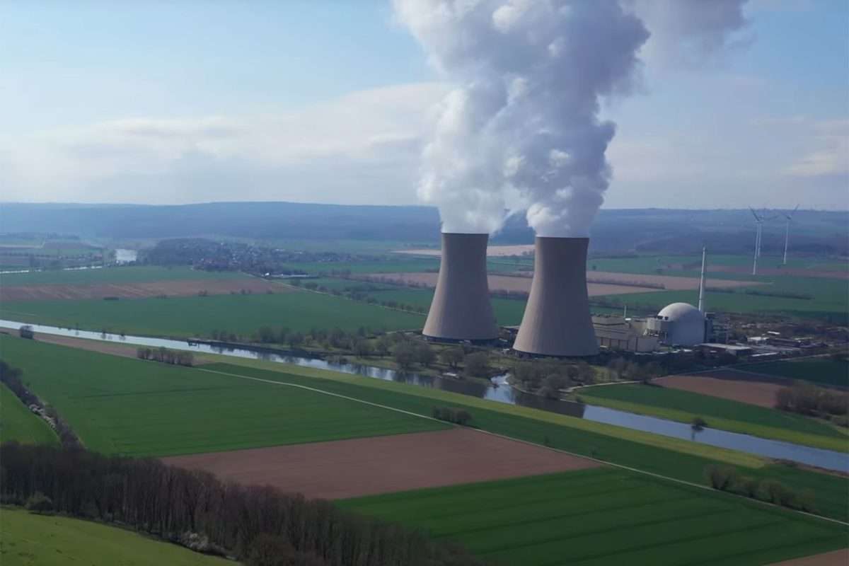 米国の13州で電気料金が20%値上げへ。原因はAI強化学習で急増する電力需要  |  Gadget Gate