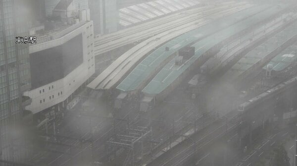 「電車ガラガラ」がトレンドワードに　台風6号で在宅勤務増加か「快適」の一方「切なくなった」SNSに嘆き｜FNNプライムオンライン