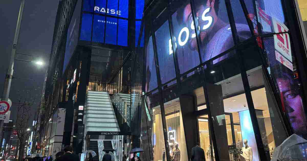 銀座の超一等地なのに空きテナントだらけの銀座NOVO……唯一行列していたのは、あのうどん店だった！ | ロケットニュース24