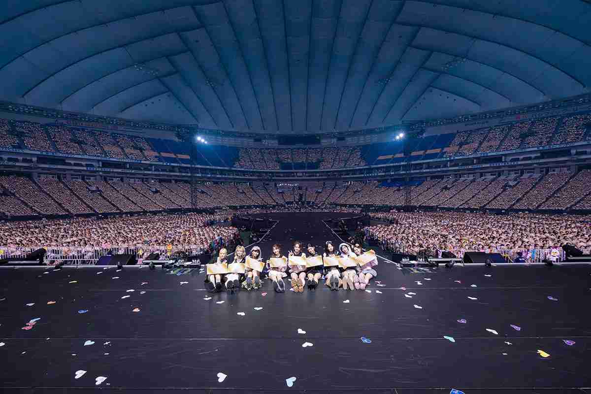 NiziU　ドームツアー完走も一部から指摘された“観客席の空席”SNS上では論争勃発、反論するファンも