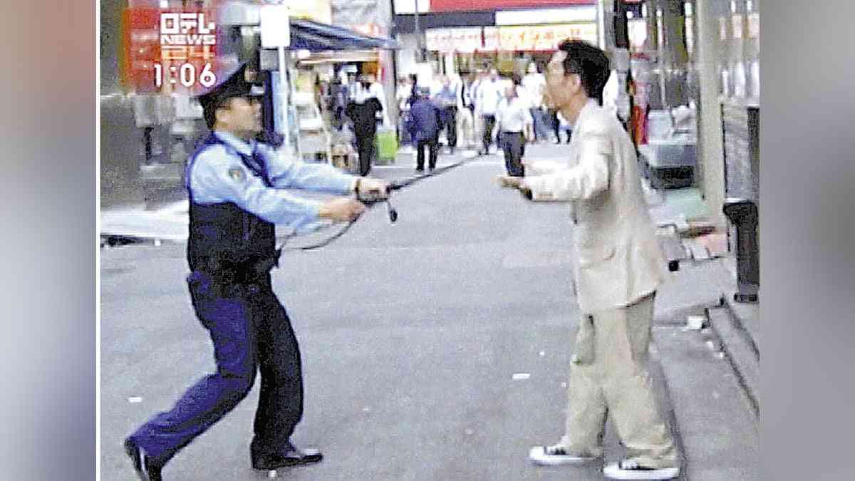 秋葉原無差別殺傷、対峙した警察官の１５年…すすり泣いた元死刑囚 : 読売新聞
