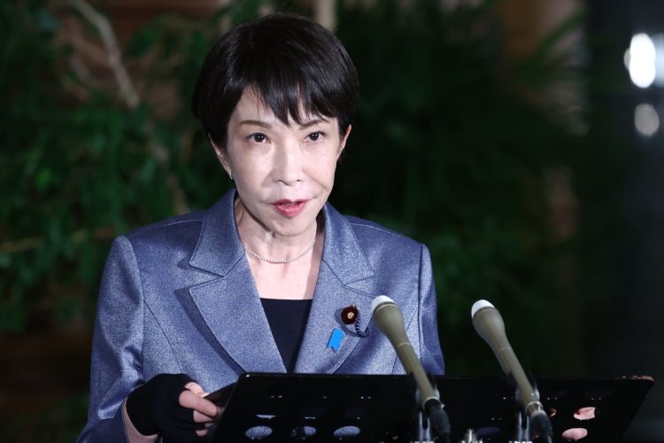 《高市首相は“謝ったら死ぬ病”なのか？》弱みを見せない姿勢が政権の強さにつながるとの評価がある一方で、イラン攻撃でドロ沼に陥ったトランプ大統領と同様、国家に危機をもたらす懸念（NEWSポストセブン） - Yahoo!ニュース