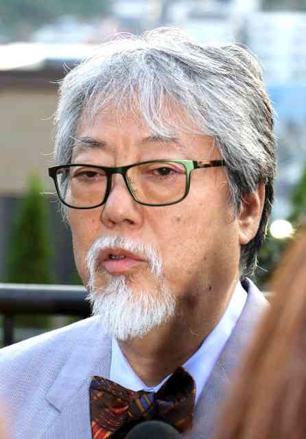 綾瀬はるかのシワ、小泉今日子の白髪が「美しい」と話題 整形・加工全盛時代に支持される「受け入れる」生き方