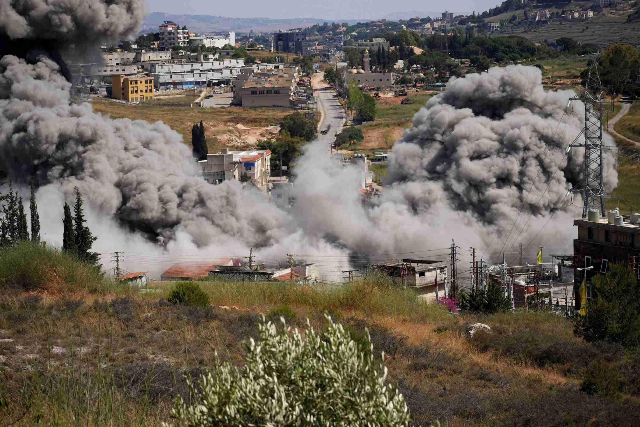 ヒズボラ拠点70カ所攻撃　イスラエル軍（共同通信） - Yahoo!ニュース