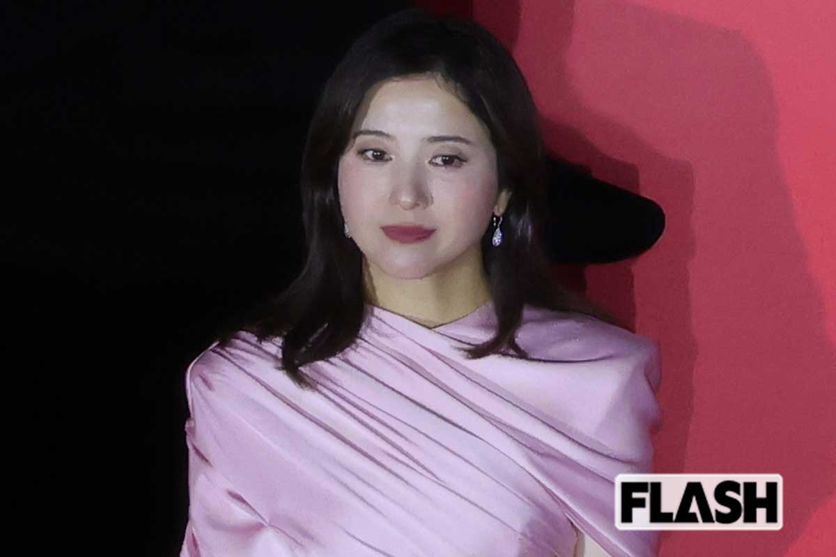 吉高由里子の“白髪”に視聴者騒然！「とても親近感」隠さない自然体に称賛の嵐 | Smart FLASH/スマフラ[光文社週刊誌]