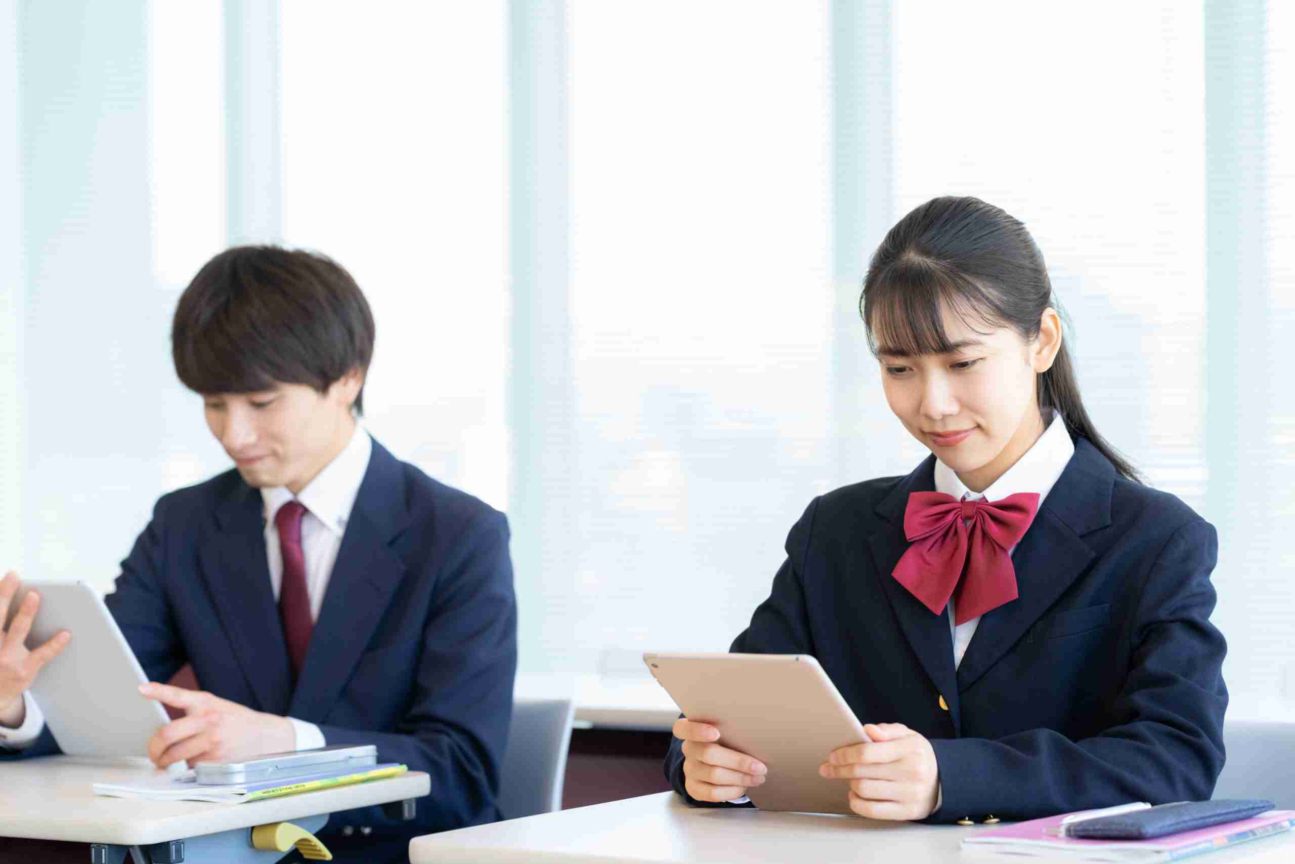         「悲しいの類義語は？」→「ぴえん」現役高校生の“語彙力不足”に国語講師が危機感を抱くワケ。「自分が何を考えてるかわからない」  |  日刊SPA!    