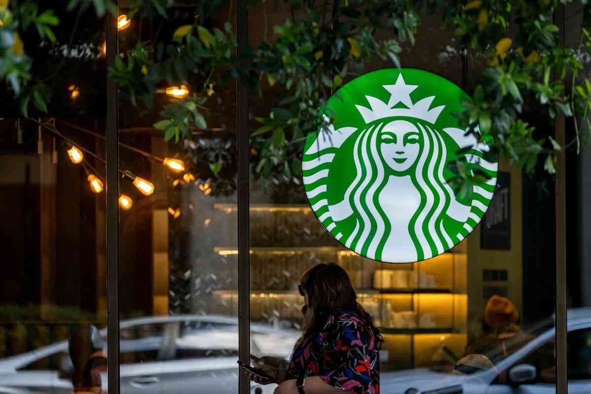 米スターバックスが日本事業の売却など検討、5000億円規模も－関係者 | TBS CROSS DIG with Bloomberg