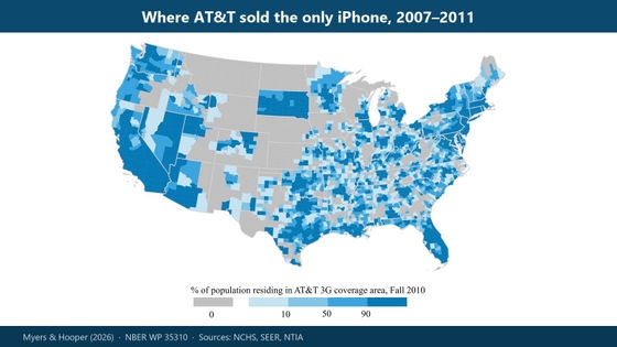 iPhoneが出生率低下に関係していると全米経済研究所「NBER」が発表、人々がスマホにのめり込んで性行為の機会が減ったとの指摘