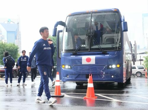 【日本代表】ベースキャンプ地のナッシュビル入り　事前合宿のモンテレイから移動 - ワールドカップ2026 : 日刊スポーツ