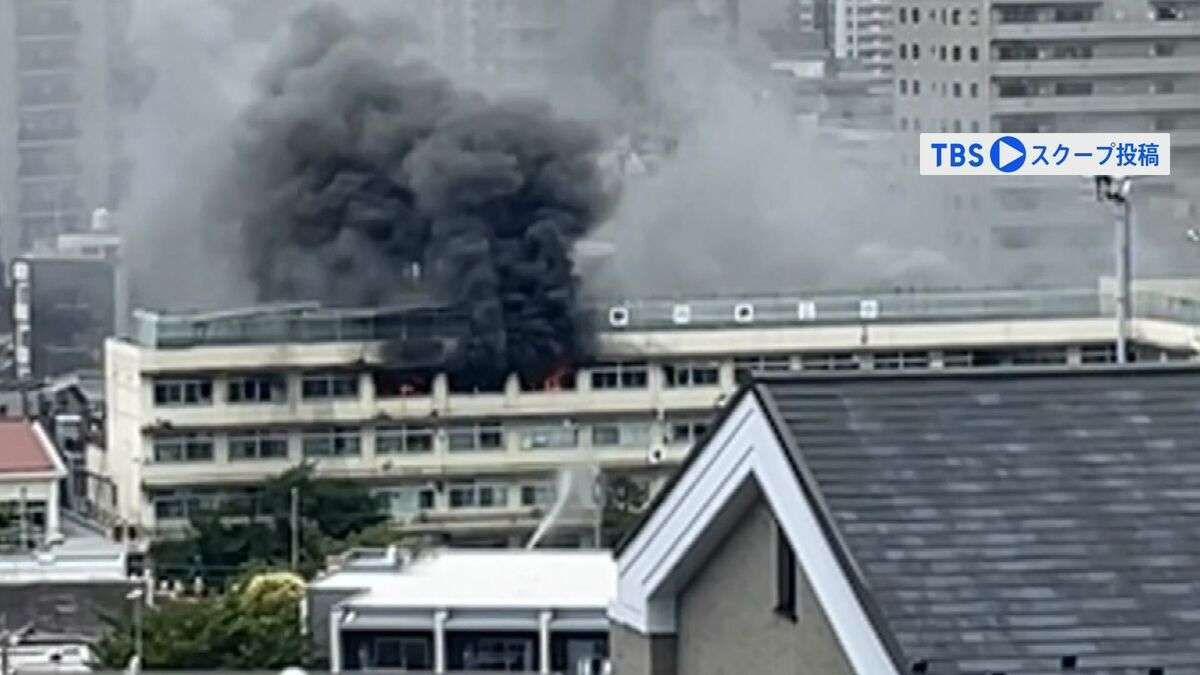 【速報】「洗濯物を乾かしていた」東京・北区の小学校火災は失火の可能性　音楽担当の女性教員が説明 | TBS NEWS DIG (1ページ)