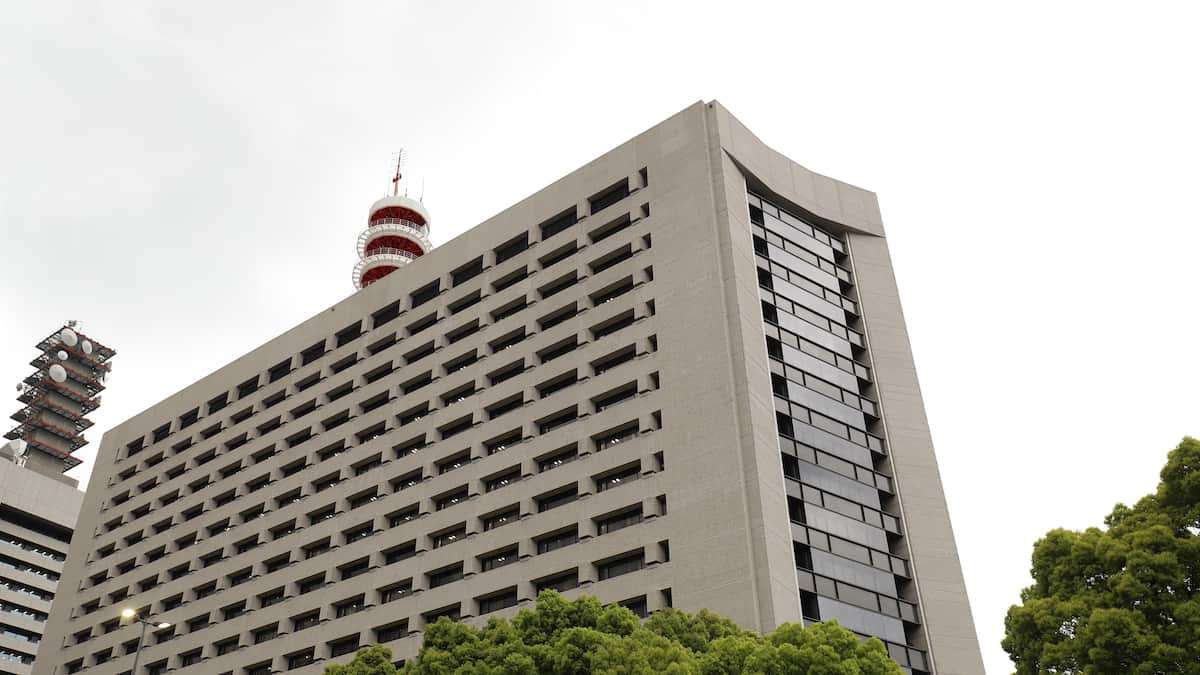 「触ったよね、降りるよ」痴漢被害者が声かけるも逃走　脱ぎ捨てた服から男を特定し逮捕 - 産経ニュース