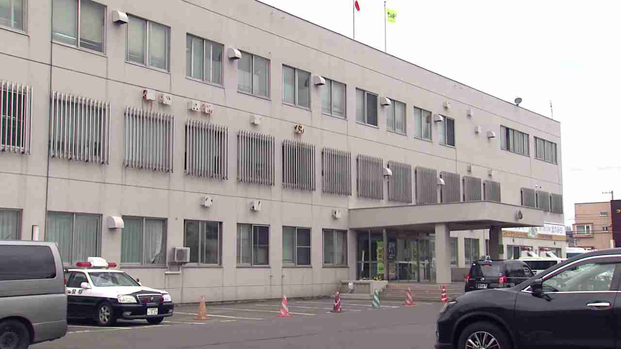 【動機は】住宅で30代男性の顔を殴った疑い…男性の50代母親の交際相手である36歳男を暴行の現行犯で逮捕「間違いありません」と容疑認める＿北海道札幌市