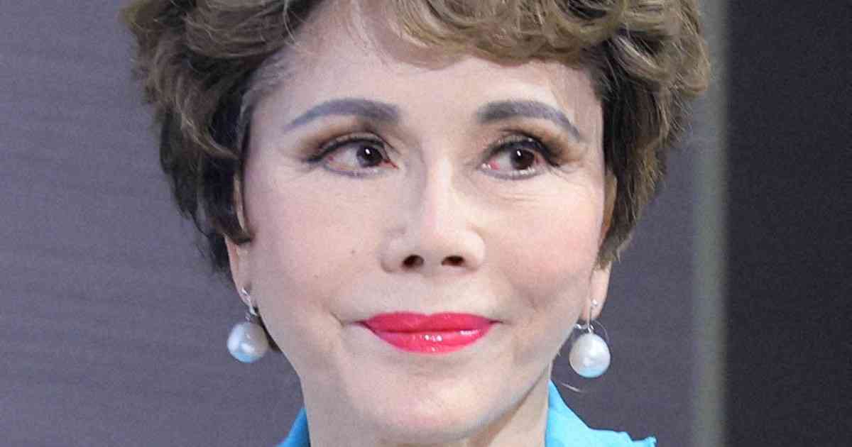 デヴィ夫人側、暴行の起訴内容を認める　「積極的に争わない」 | 毎日新聞