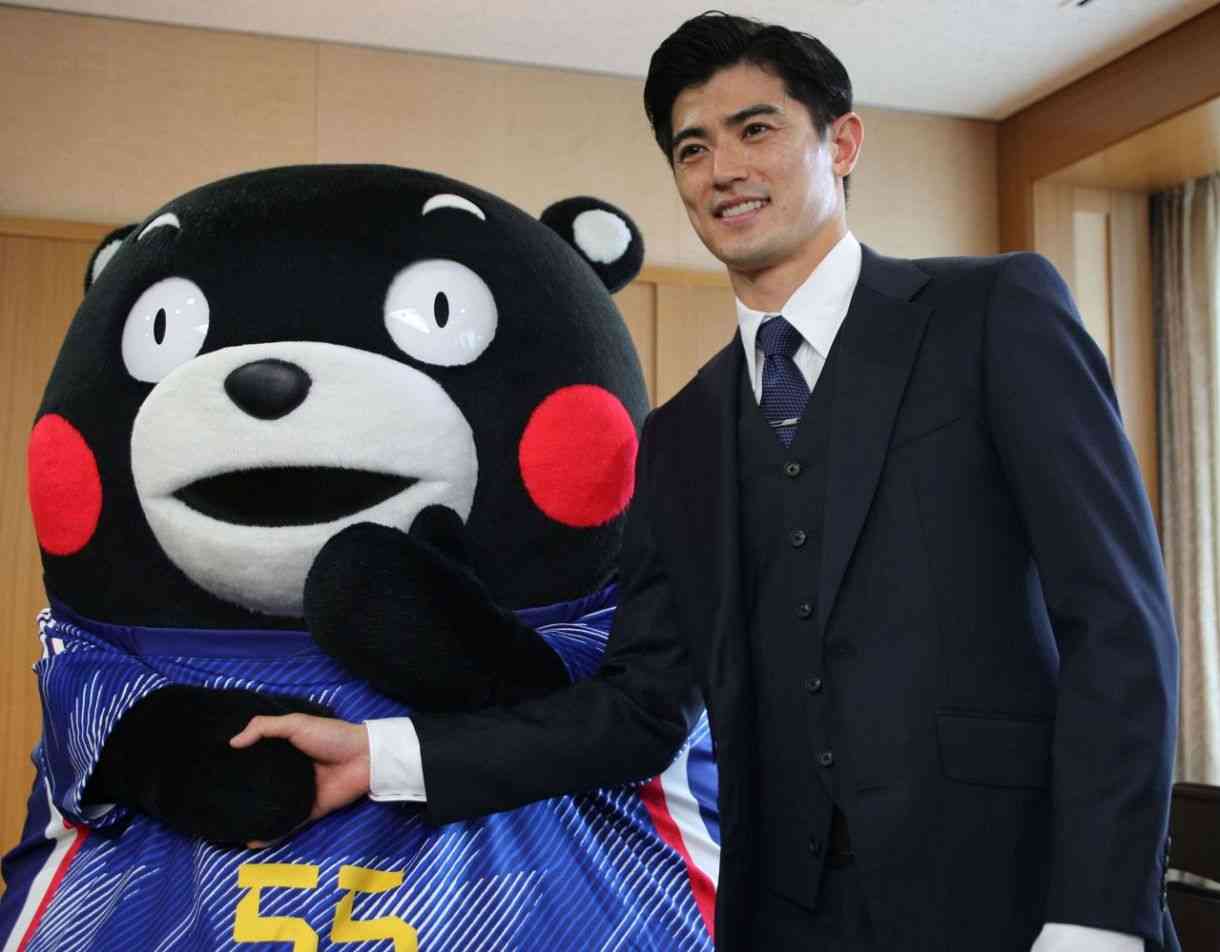 「見本になる背中を見せたい」サッカー日本代表の谷口彰悟が故郷・熊本を訪問：「おっ！」でつながる地元密着のスポーツ応援メディア 西スポWEB OTTO!