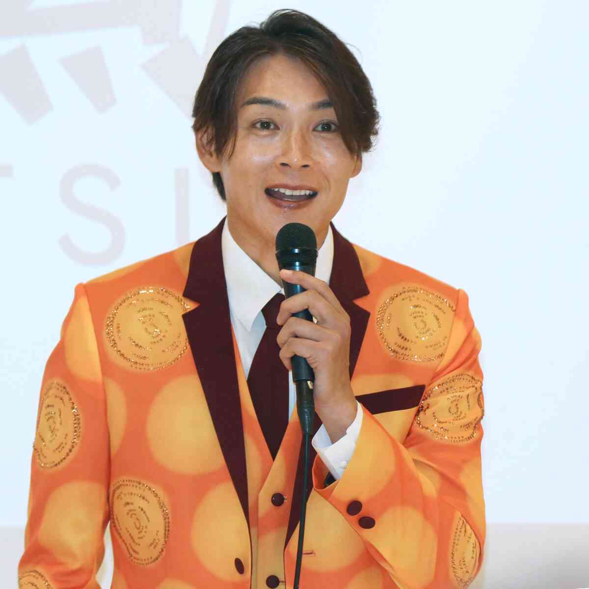 「純烈」白川裕二郎が来年3月でグループ卒業　5年ほど前から意識…昨秋母の他界を機に決断「心と体をリセットして充電」